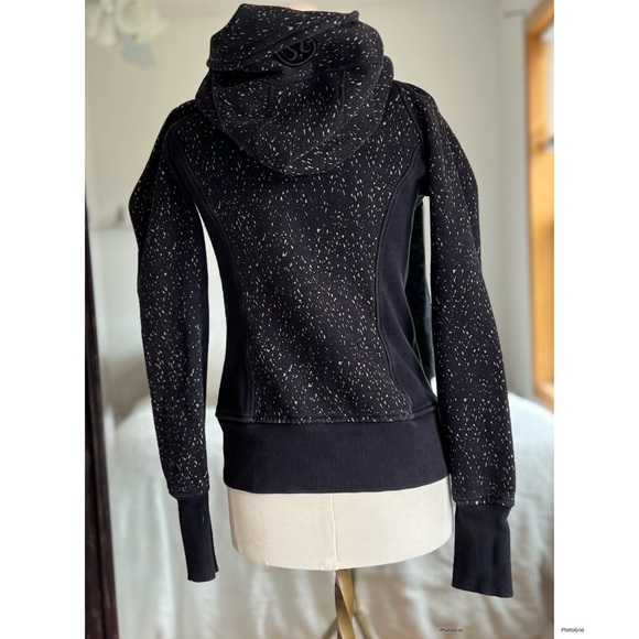 Lululemon Scuba Hoodie Butterfly Texture - Picture 4 of 5